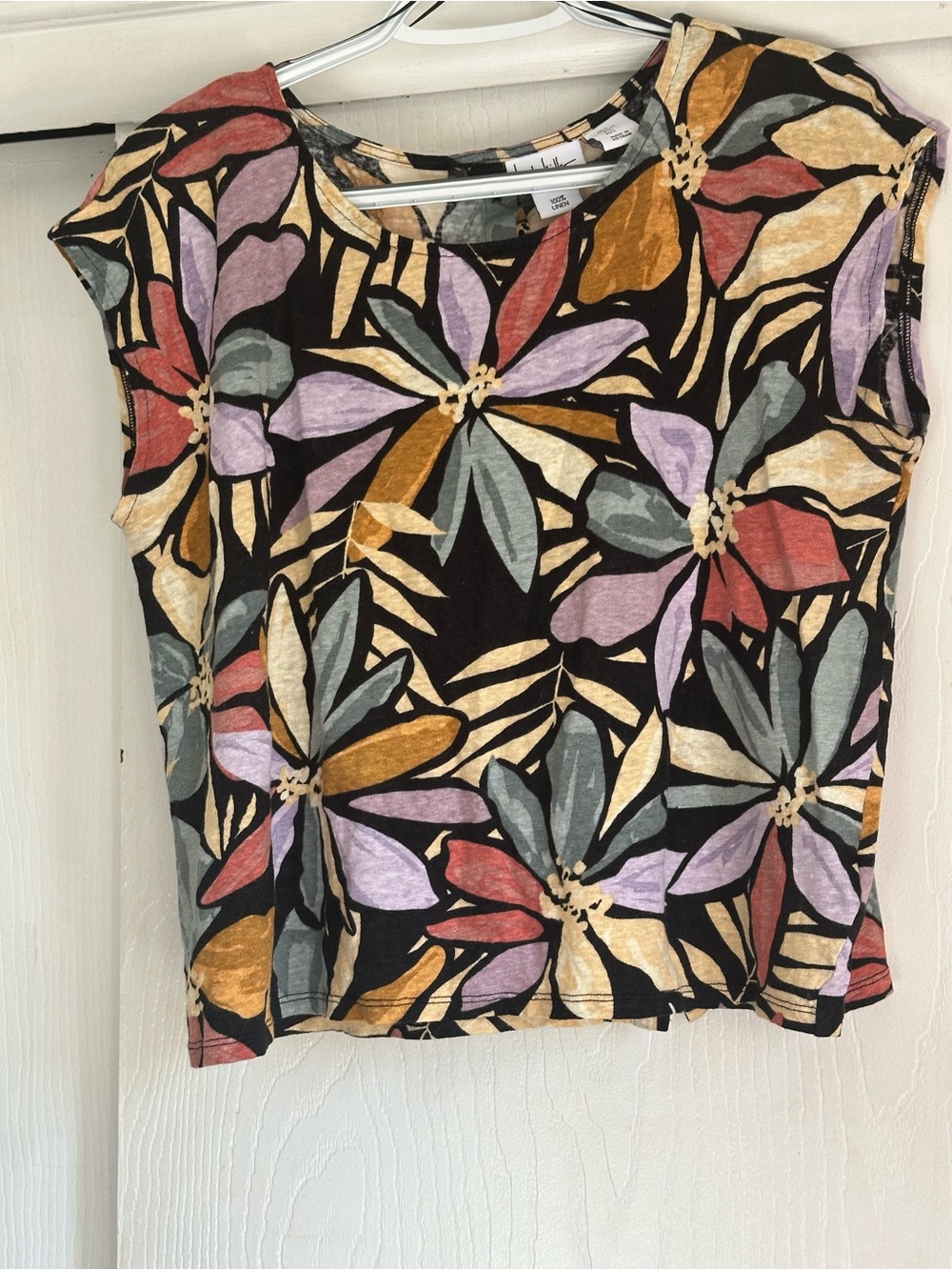 Nicole miller Floral Cap-Sleeve Top in Black with Multi-Color Blooms